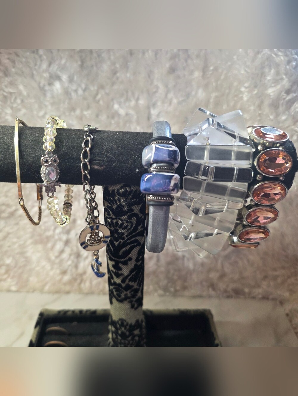 6 vintage bracelets